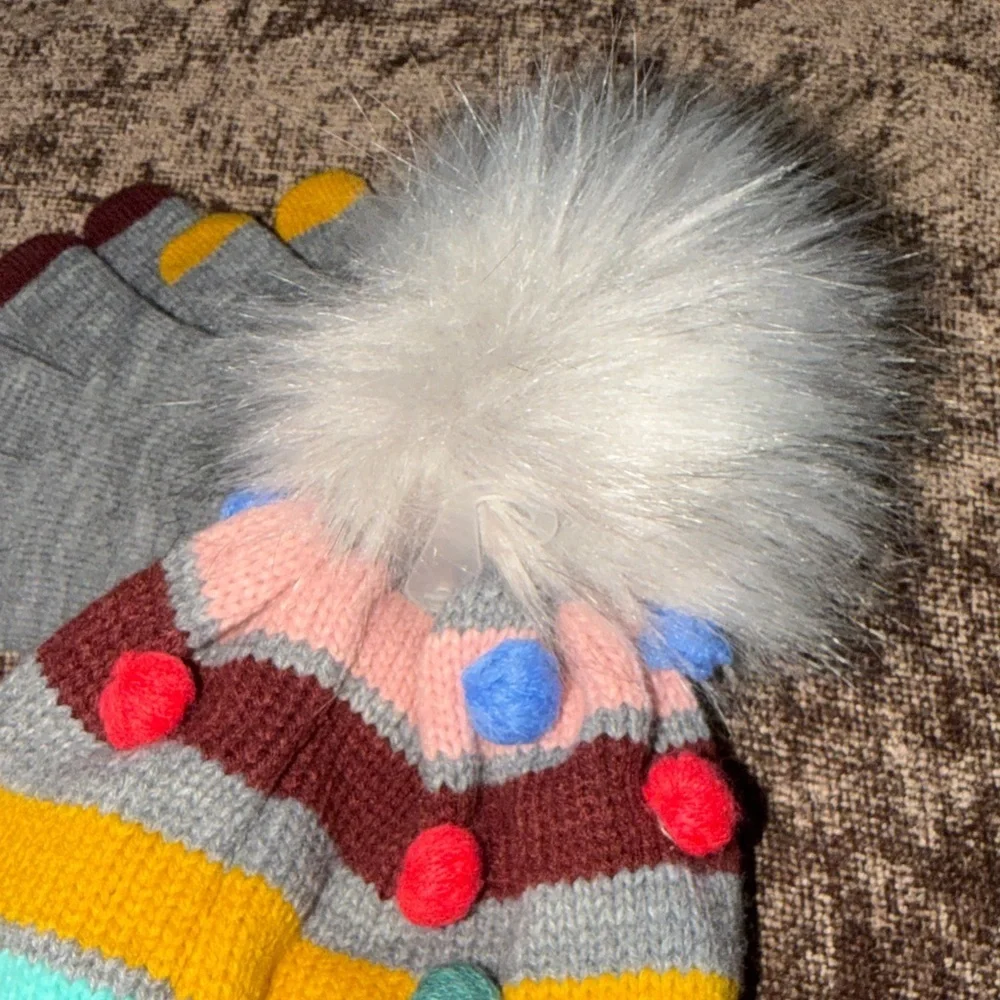 Abouts Kids' Colorful Knit Hat and Gloves Set